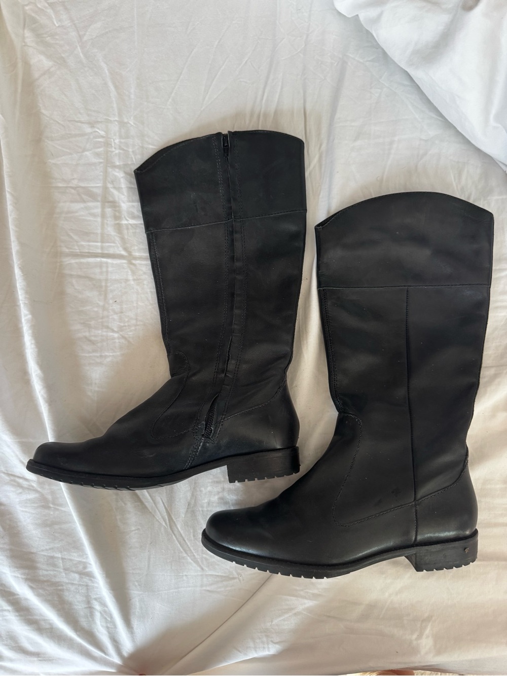 NWOT L.L. Bean Black Mid-Calf Leather Riding Boots - wide fit